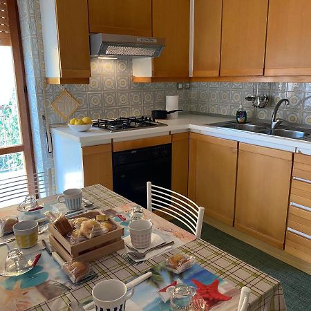Casa Vacanze La Pergola Itri Extérieur photo